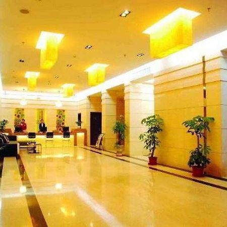 One Plus One Business Hotel กวางโจว ภายนอก รูปภาพ